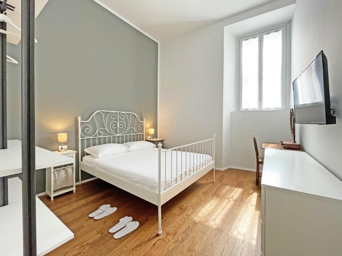 "La Portineria" Charming Apartment Old Town Como Lake Esterno foto