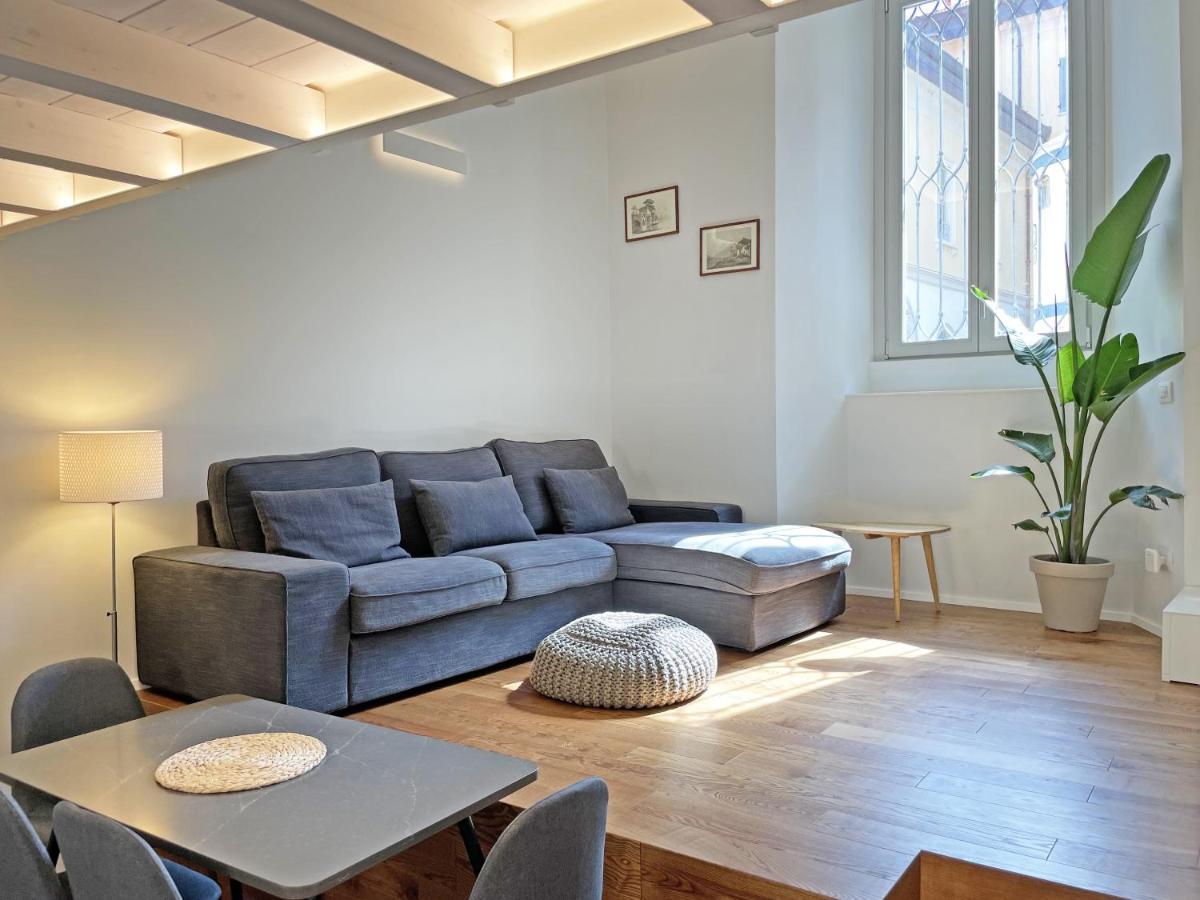 "La Portineria" Charming Apartment Old Town Como Lake Esterno foto