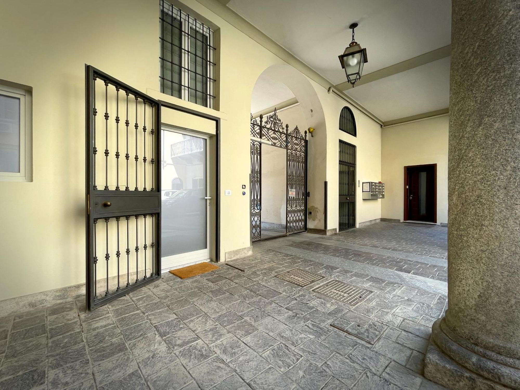 "La Portineria" Charming Apartment Old Town Como Lake Esterno foto